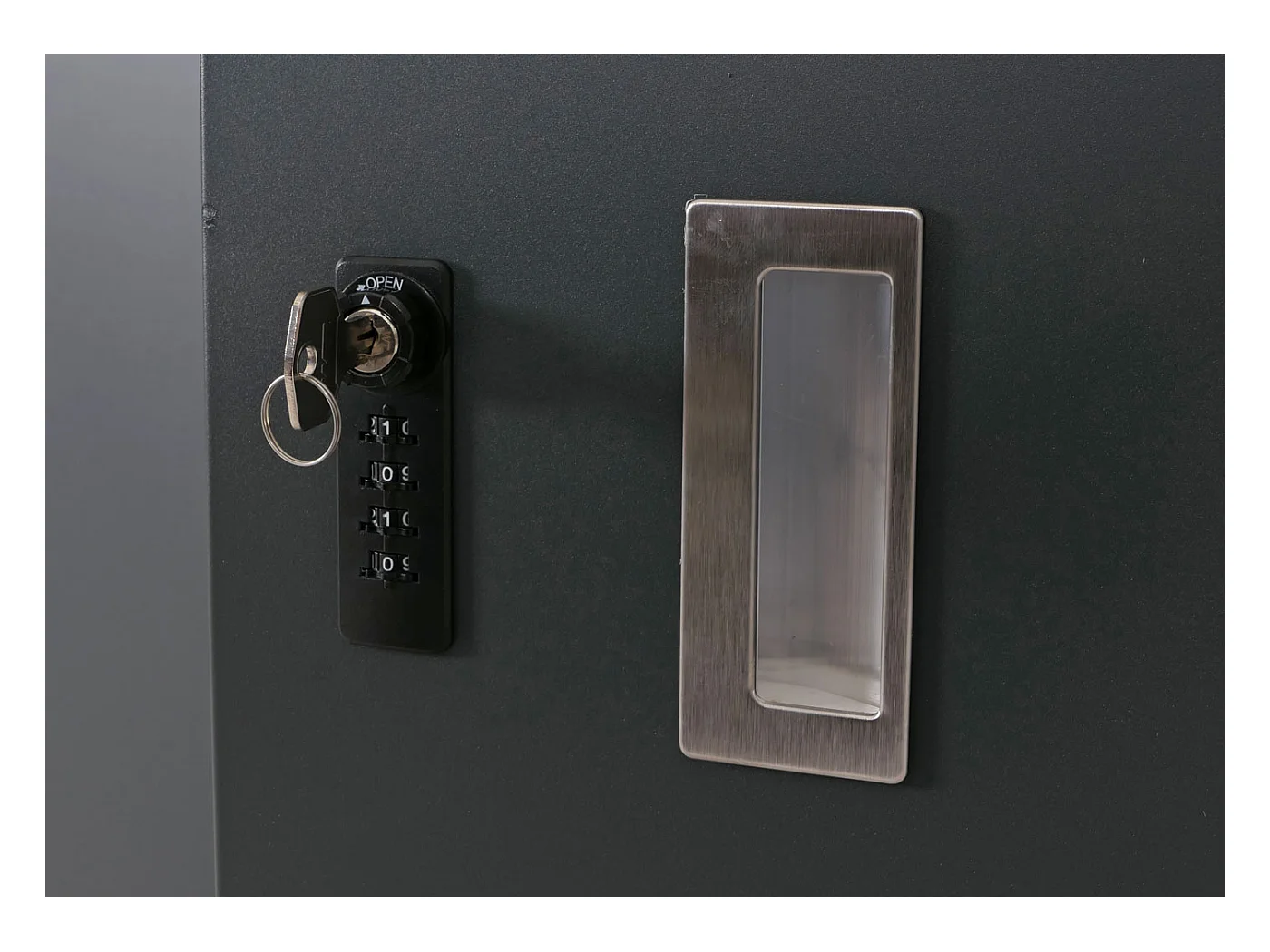 Afvalbakbekleding/fietsenstalling MCW-N79