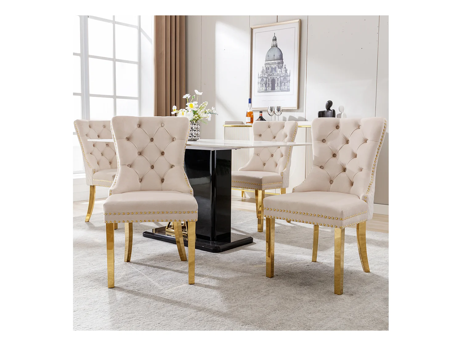 Lot de 4 chaises de salle à manger - Chaise rembourrée avec clous décoratifs et pieds en métal doré - velours beige