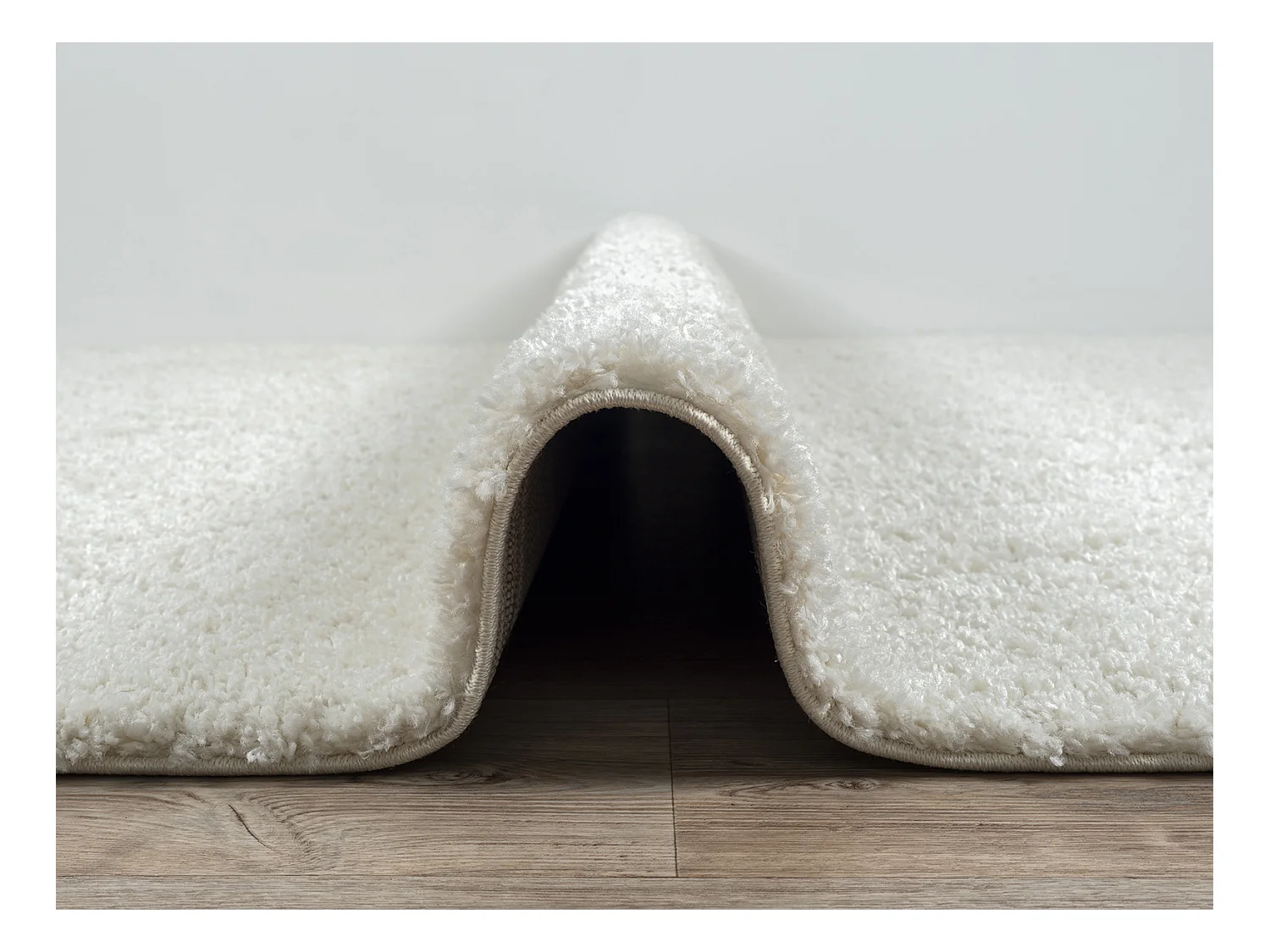 Tapis Bahar Shaggy motif losange, Crème, 240 x 340 cm