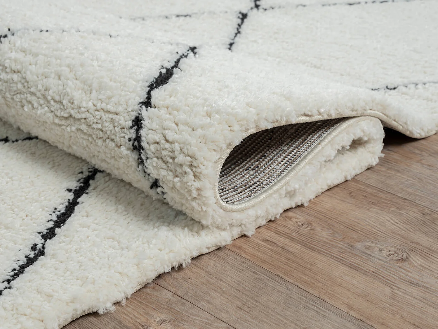 Tapis Bahar Shaggy moderne losange, Blanc Noir, 120 x 170 cm