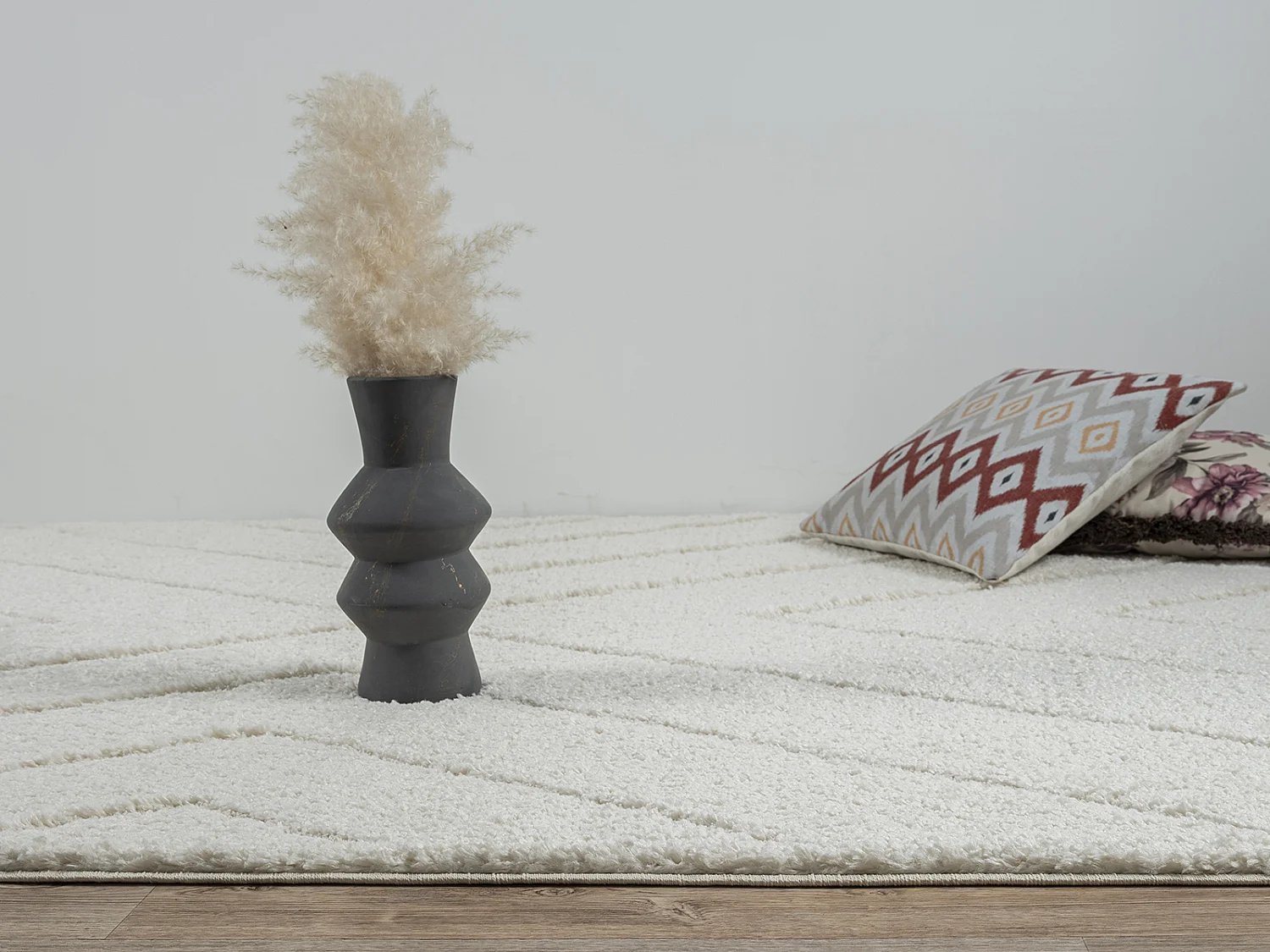 Tapis Bahar Shaggy motif triangle, Crème, 80 x 150 cm