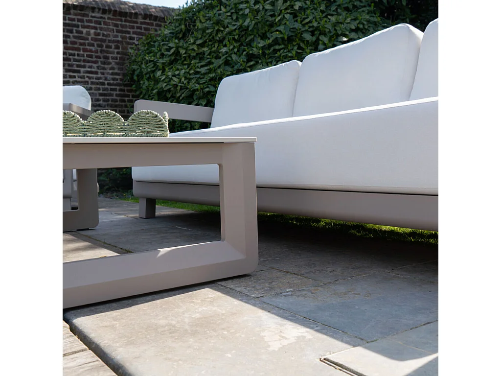 Salon de Jardin Bas 5P  en Aluminium Taupe avec Plateau Pierre CALAROSSA