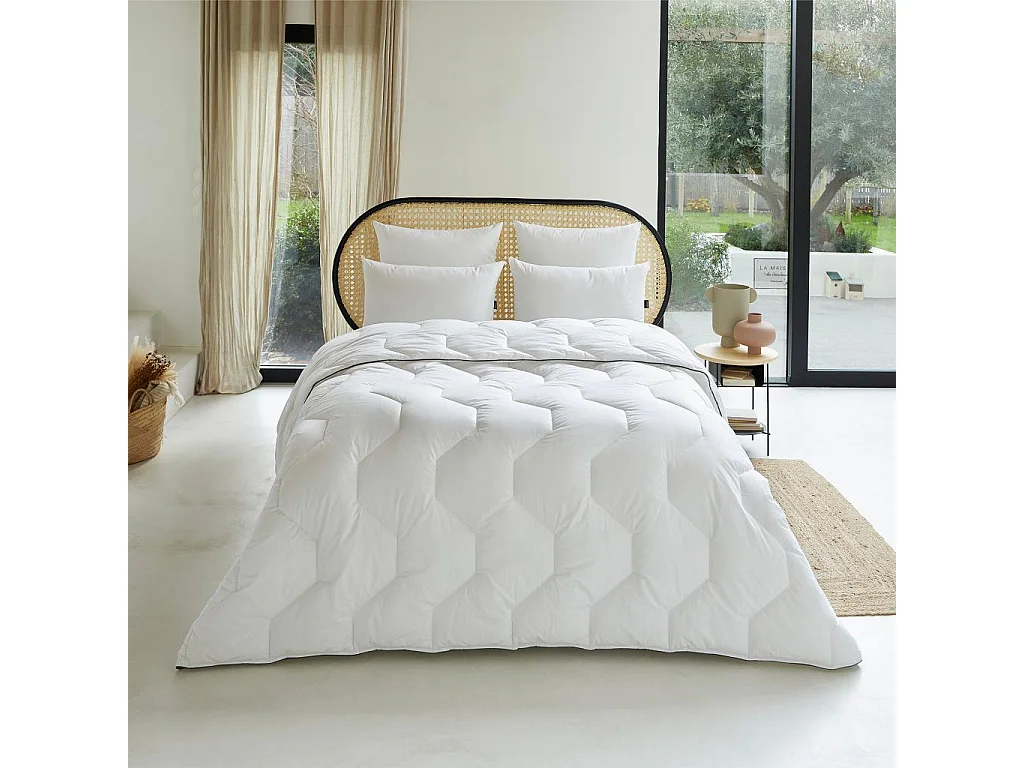 Habitat - Oreiller medium en synthétique - 550 g - 50 x 70 cm - Souffle de lin