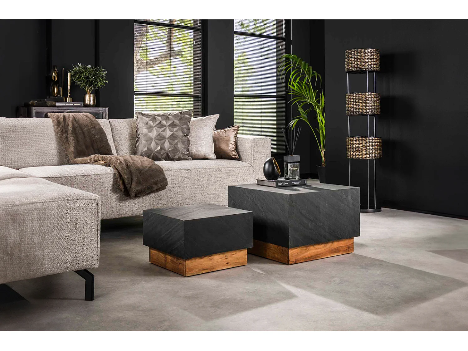 Set - Noir pierre - 58 x 58 cm - NOME