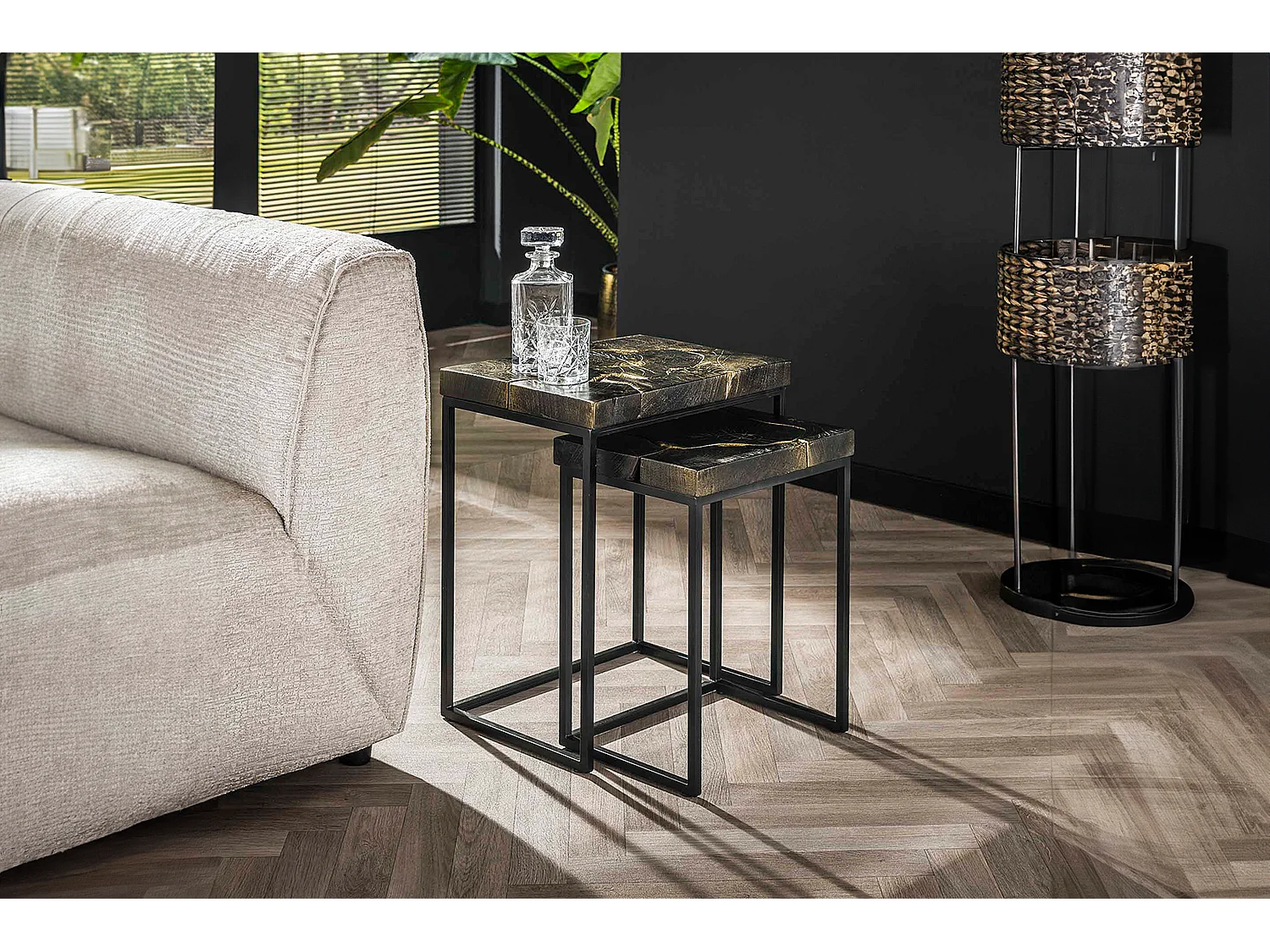 Tavolino - Nero Legno - 47 x 34 cm - ESCADO