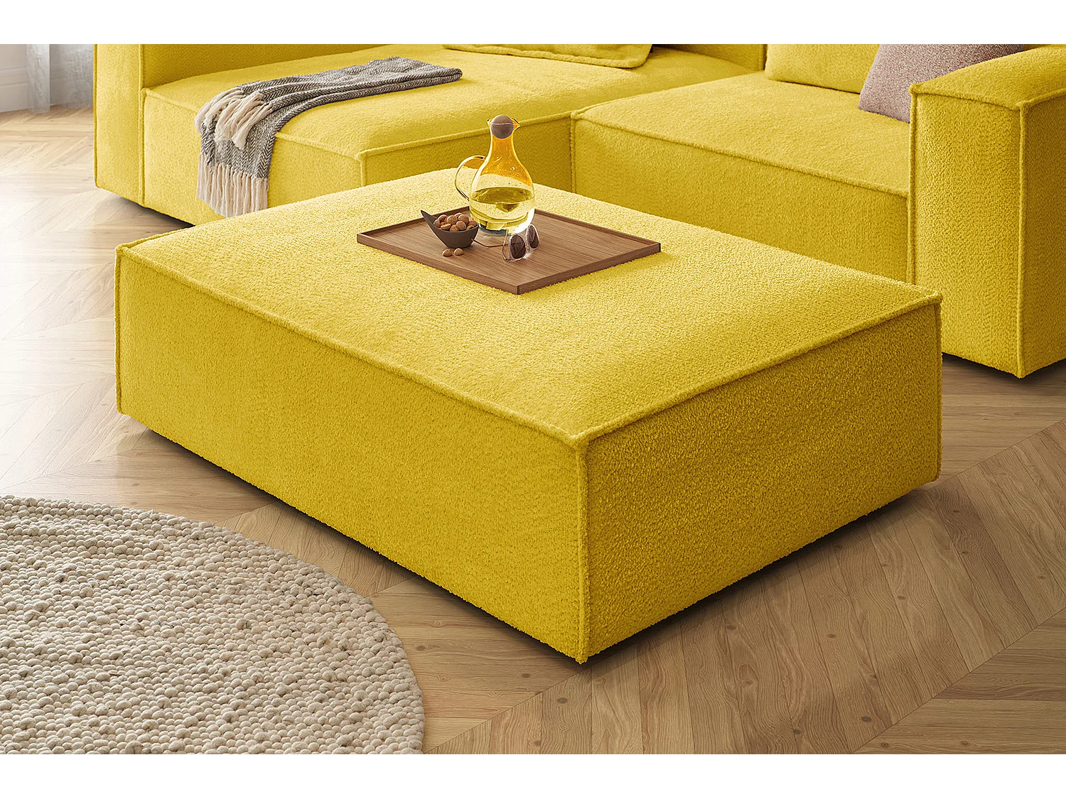 Pouf rembourré - jaune tissage plat - CARMO