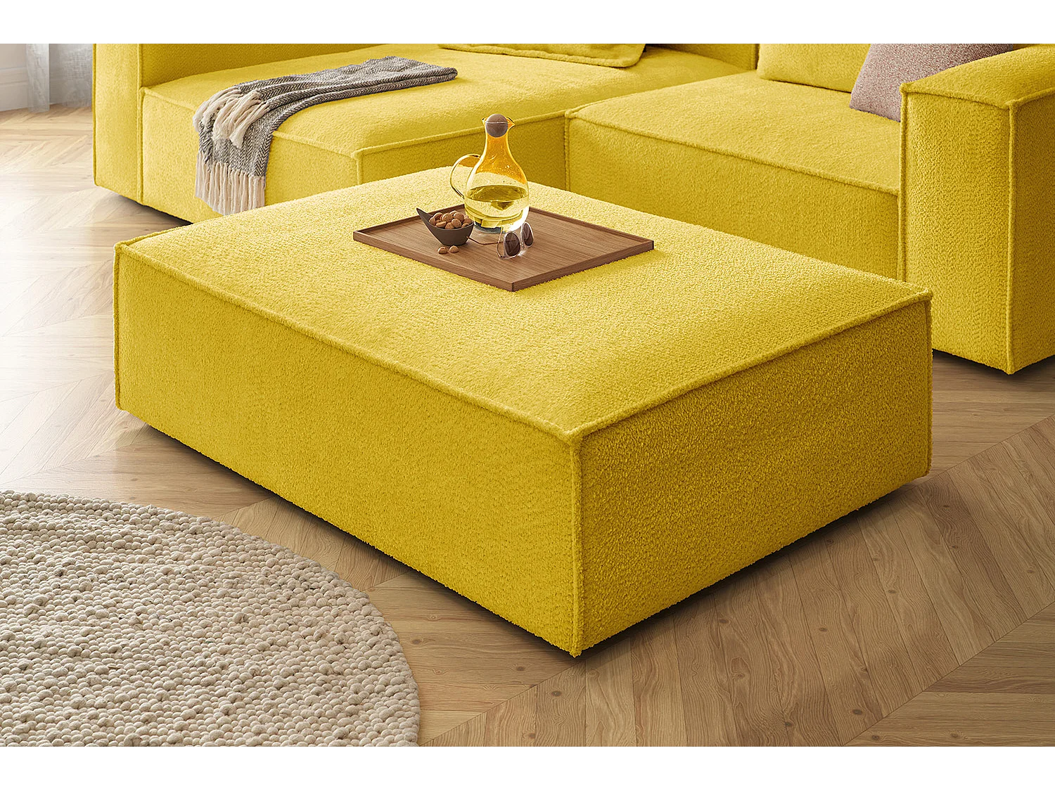 Pouf rembourré - jaune tissage plat - CARMO
