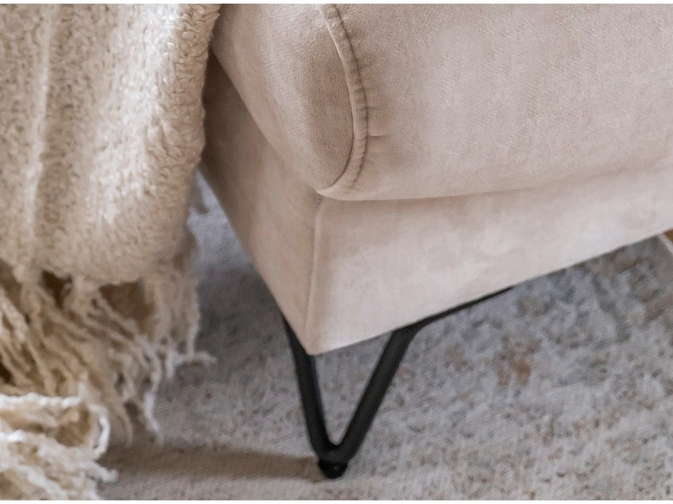 Pouf en velours ZURIK – Confort et praticité-Vert forêt