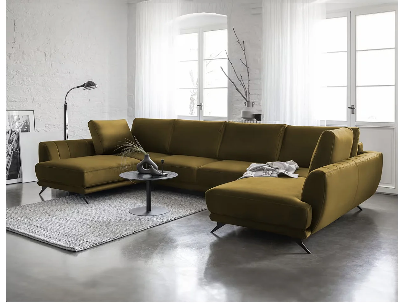 Canapé panoramique convertible LARGOS - Velours irrésistiblement douillet-Jaune curry