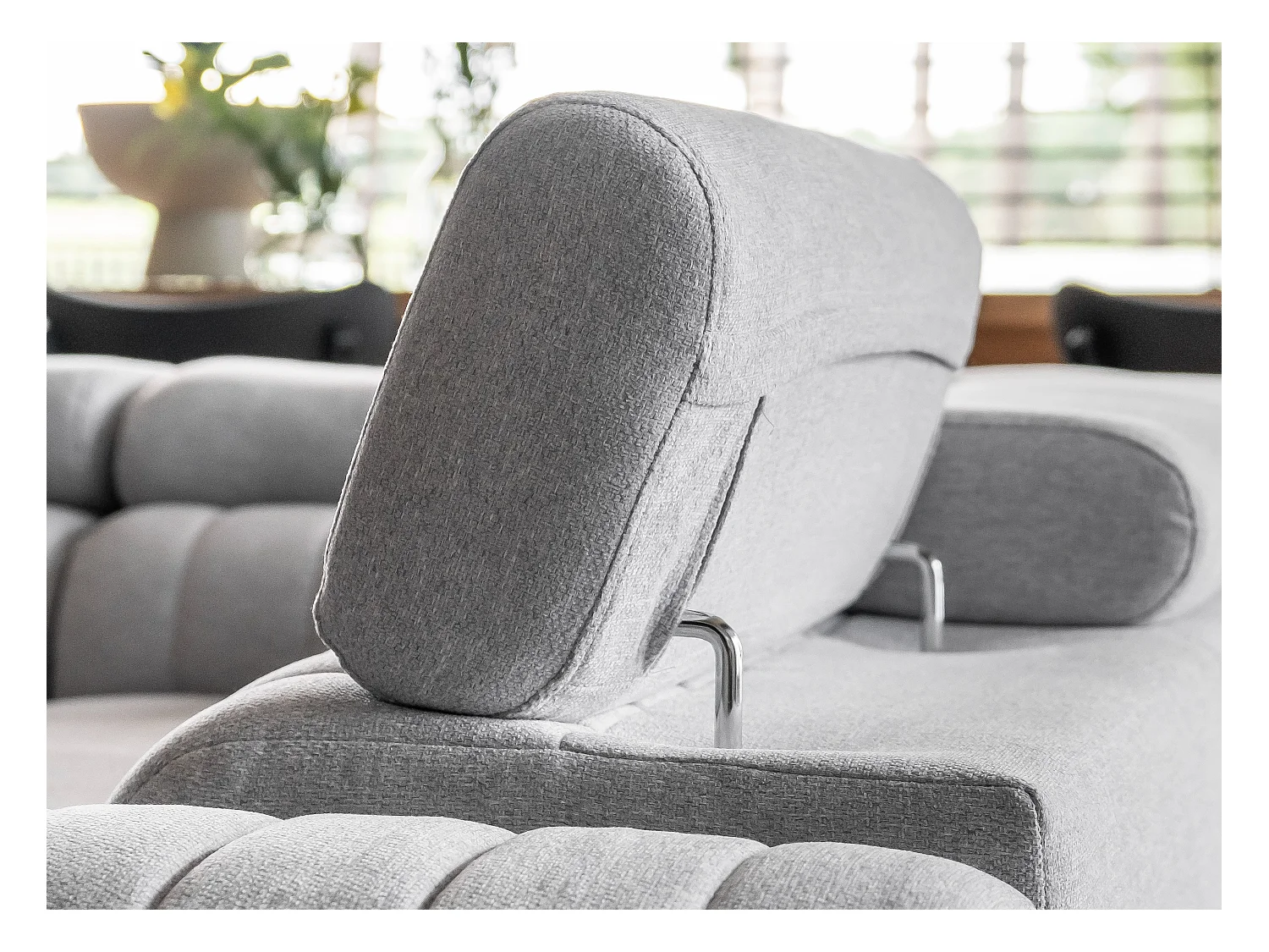 Canapé panoramique convertible LOUVE velours - Rangement et têtières réglables-Gris-Coffre à droite