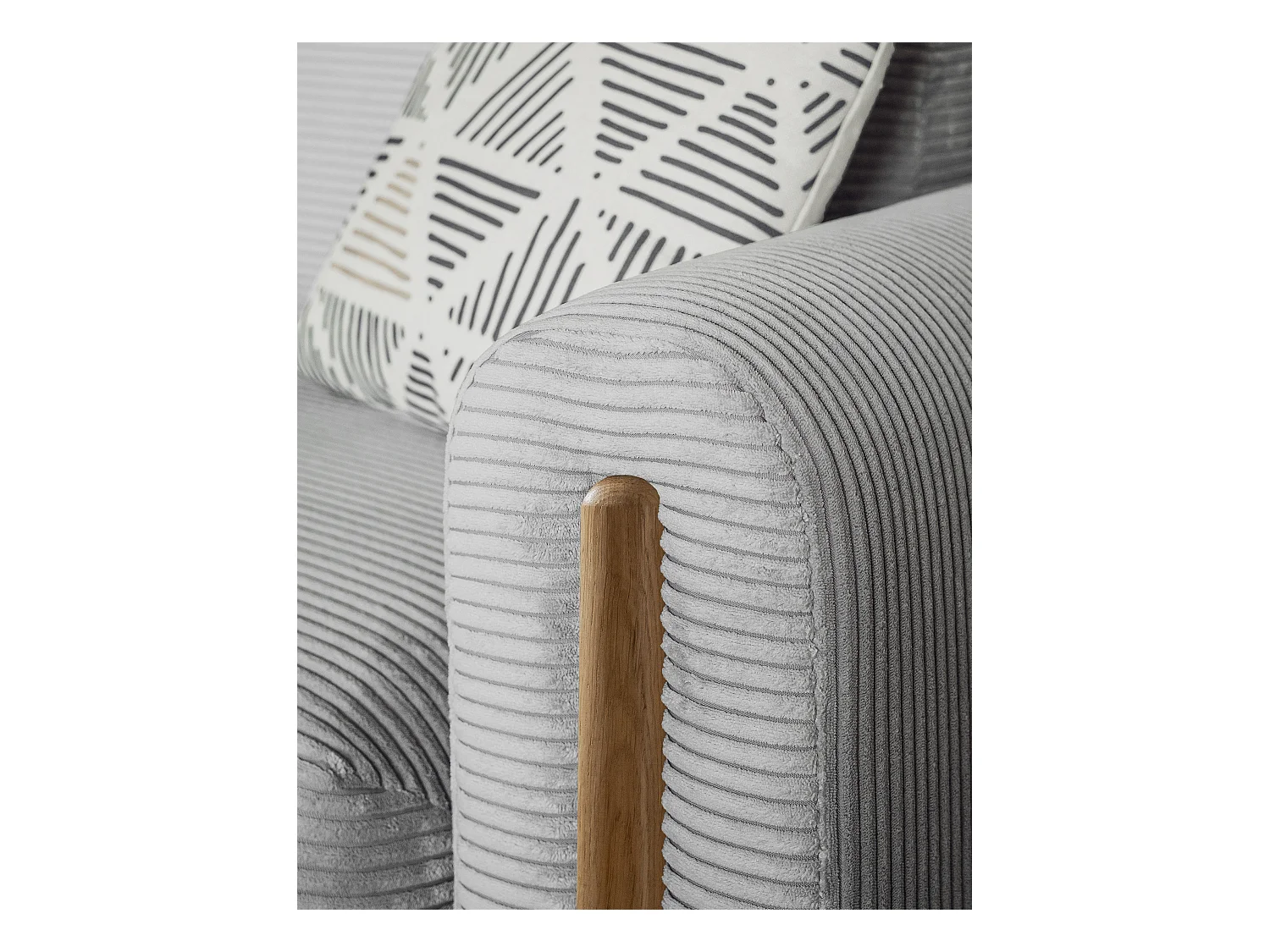 Canapé convertible en tissu bouclette DOVA - Pieds bois massif naturel-Gris ciment