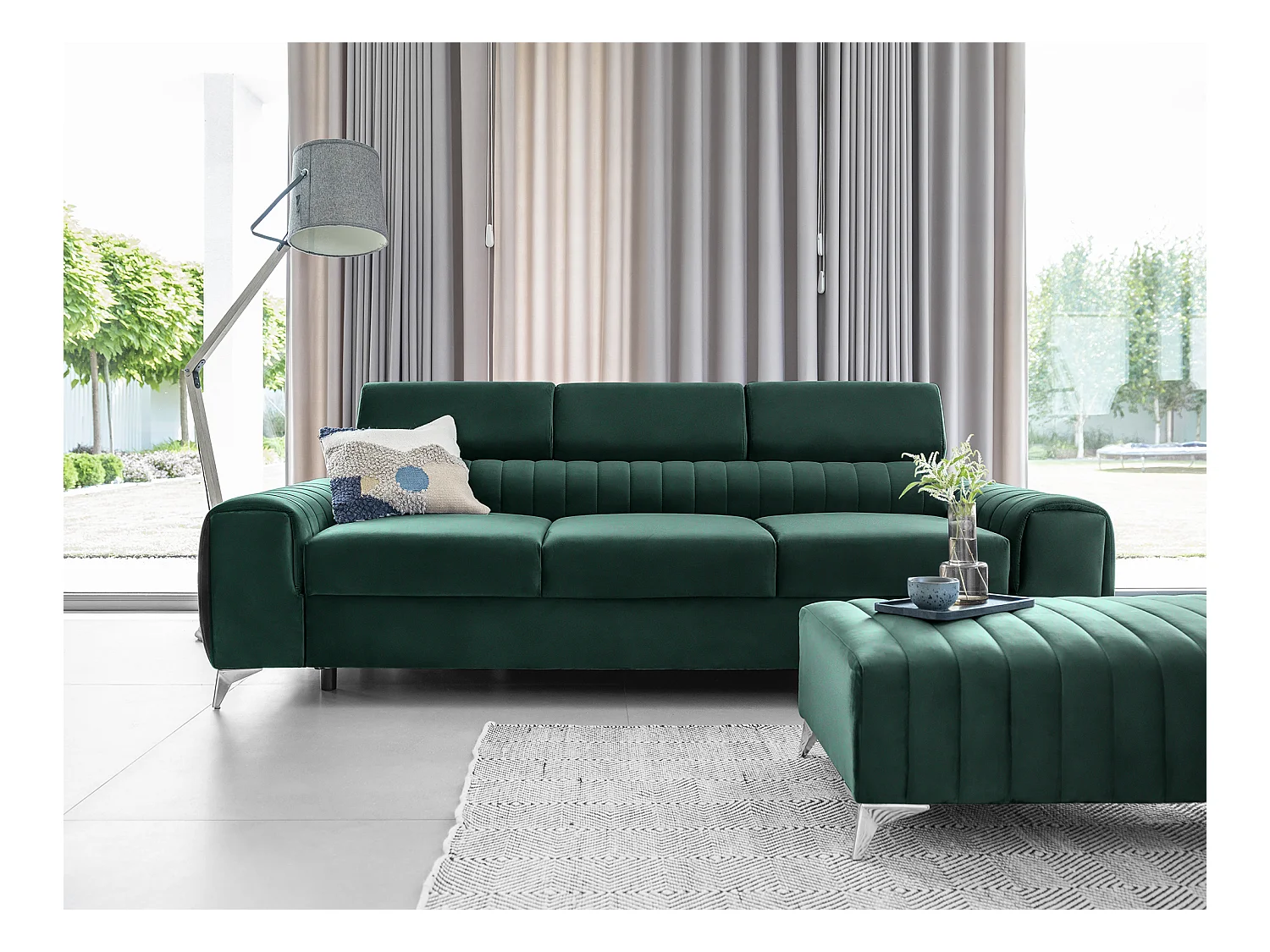 Canapé convertible velours LOZA - Appuis-tête réglables et pieds acier chromé-Vert