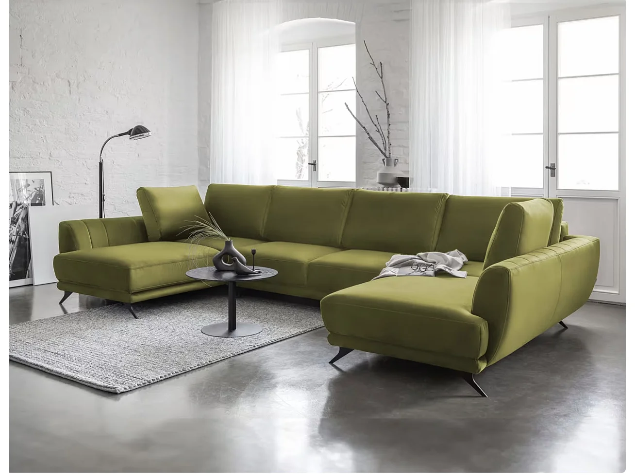 Canapé panoramique convertible LARGOS - Velours irrésistiblement douillet-Jaune olive