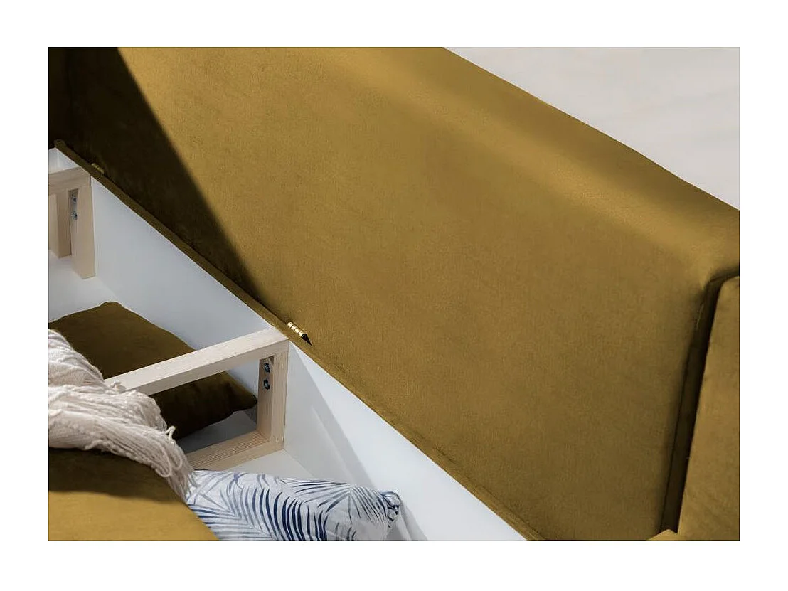 Canapé d'angle convertible velours DAVINA - Coffre et pieds métal noir-Jaune moutarde-angle droit