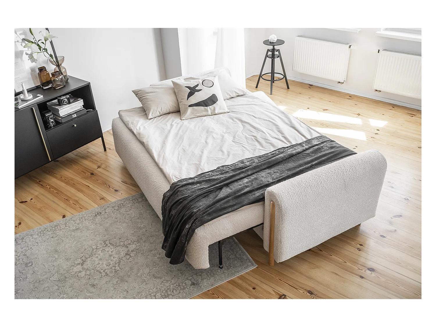 Canapé convertible en tissu bouclette DOVA - Pieds bois massif naturel-Gris clair