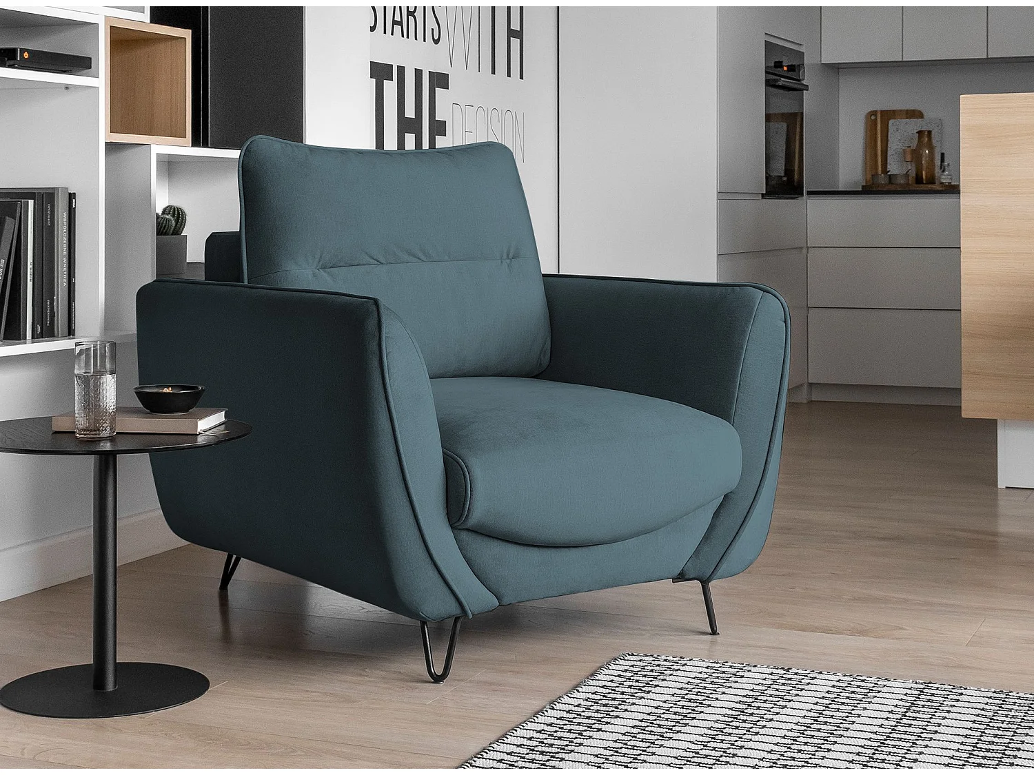 Sillón de terciopelo ZURIK: comodidad y estilo atemporal-Color Azul claro