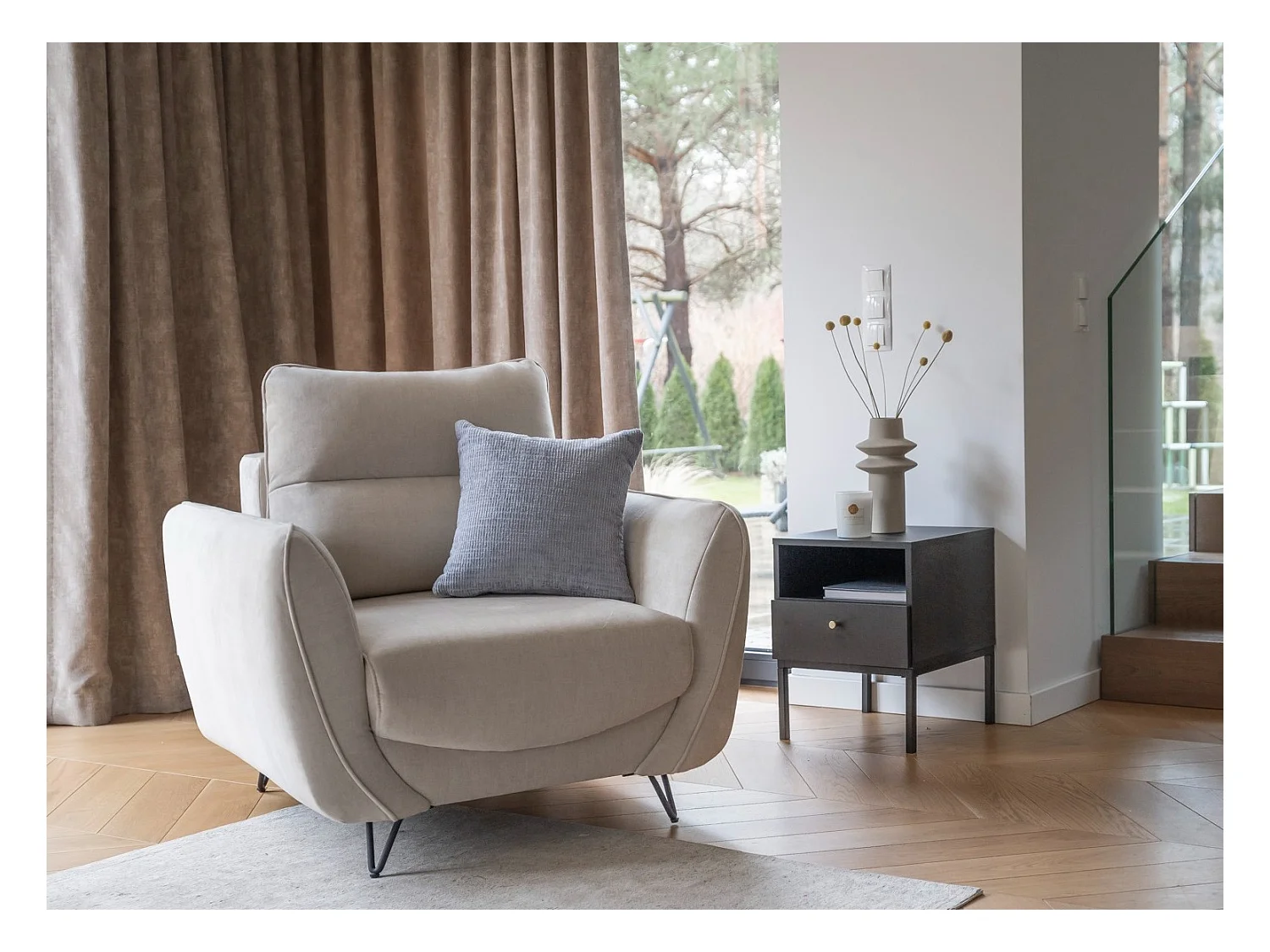 Fauteuil en velours ZURIK – Confort et style intemporel-Beige