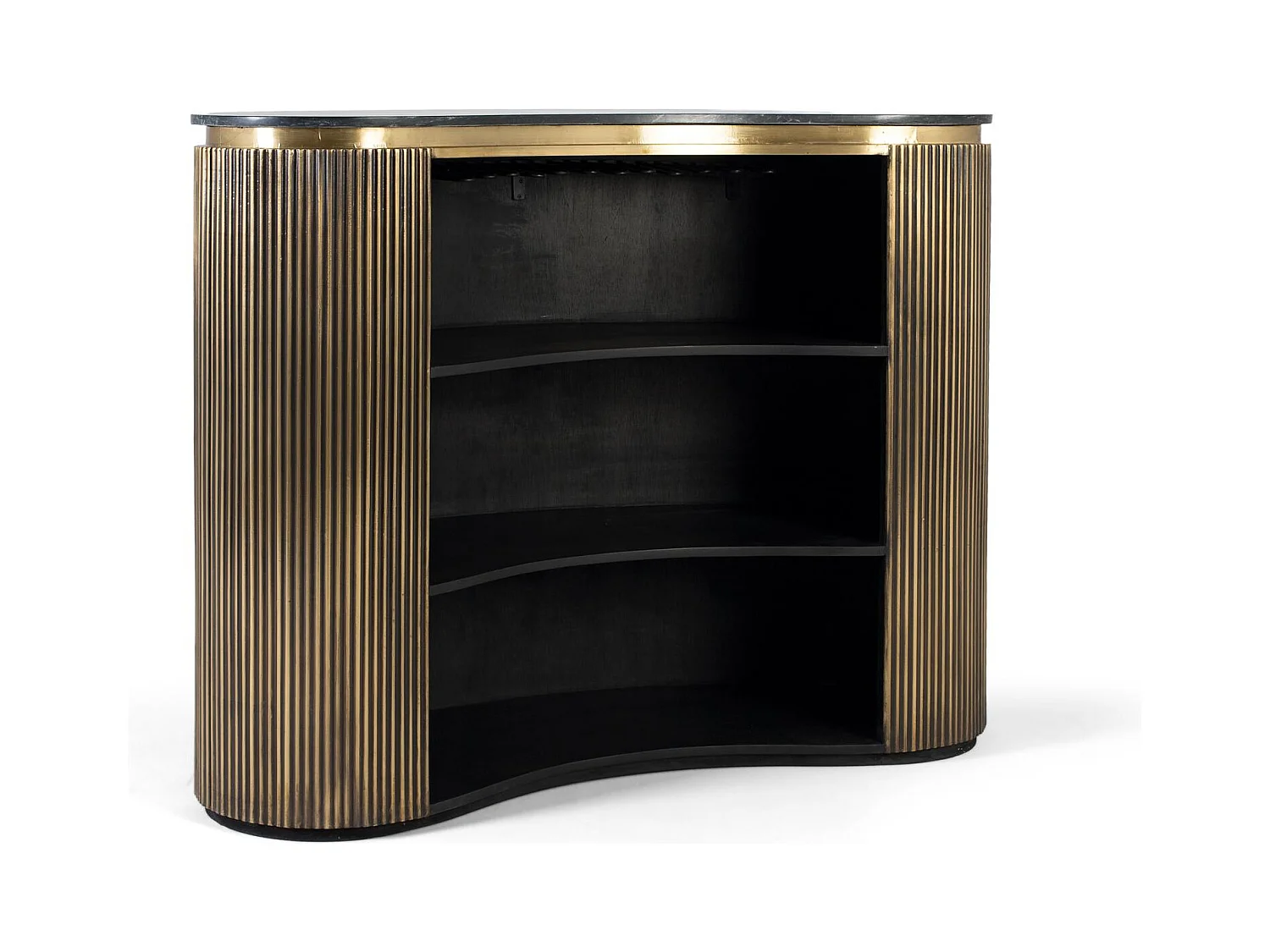 Meuble bar avec façade incurvée dorée et étagères à l'intérieur