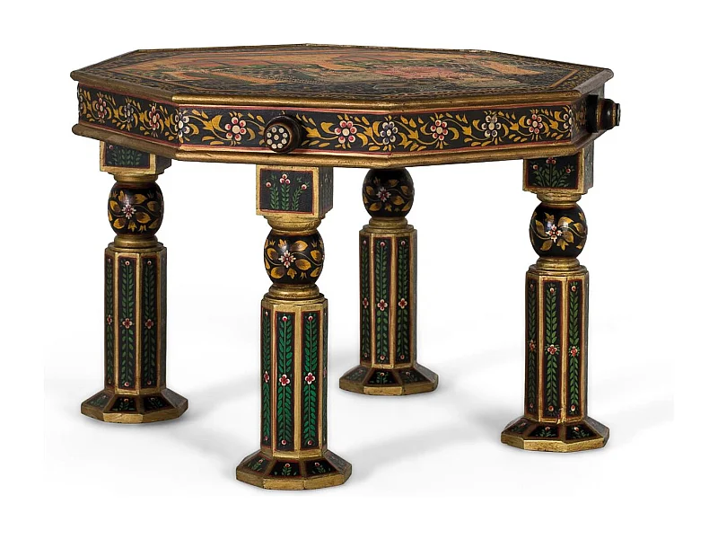 Achthoekige tafel in manguierhout met beschilderde details