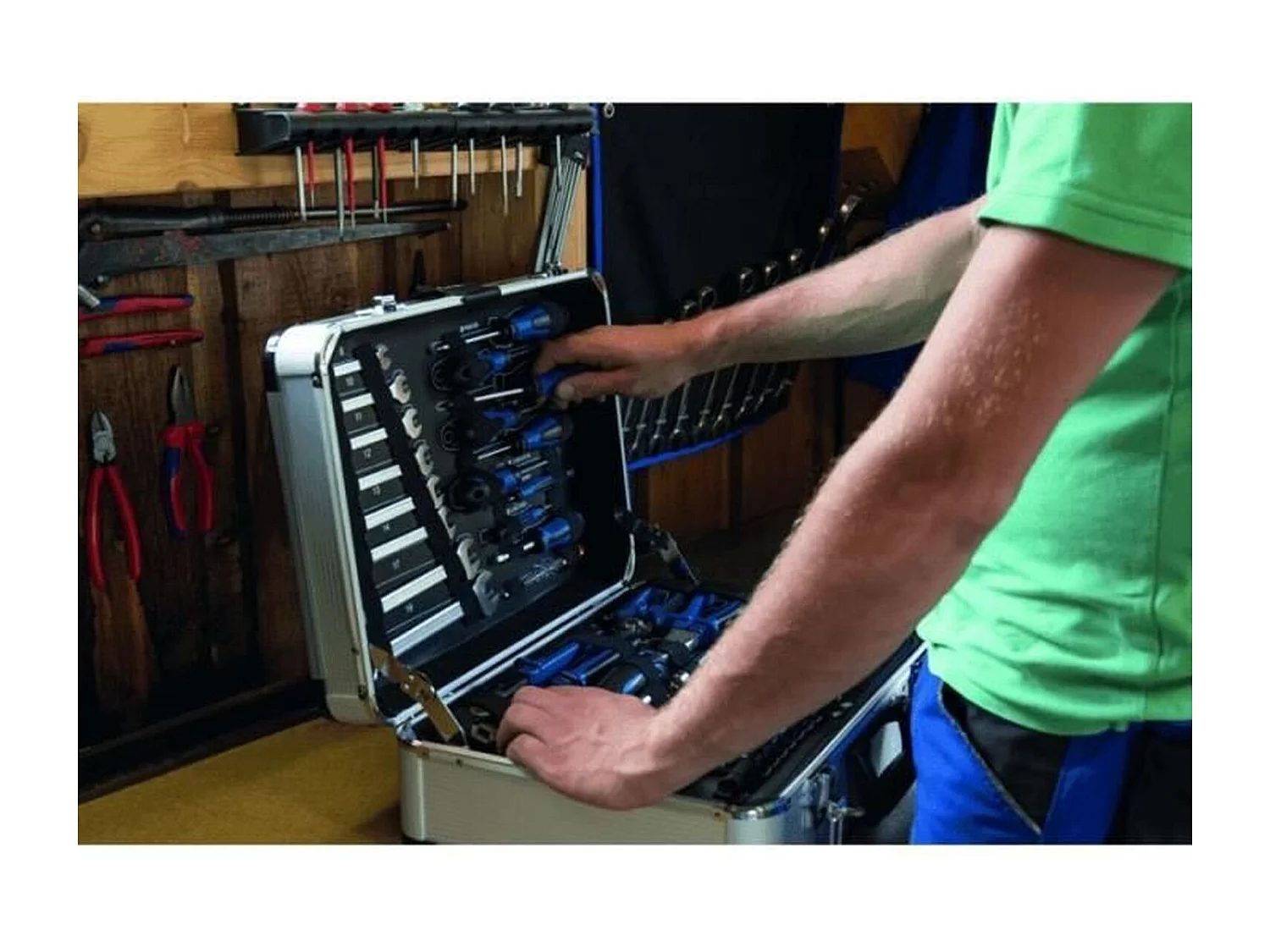 Werkzeugkoffer à 102 Teile SCHEPPACH