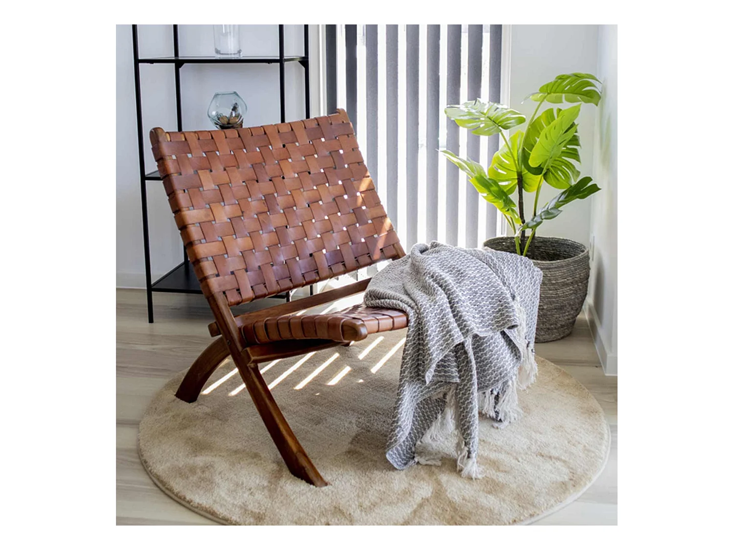 Chaise en teck et cuir marron PERUGIA