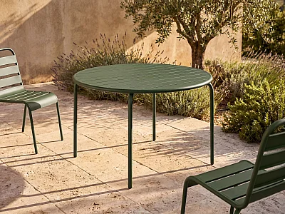 Runder Gartentisch D.130 cm aus Metall – Kaki – MIRMANDE von MYLIA