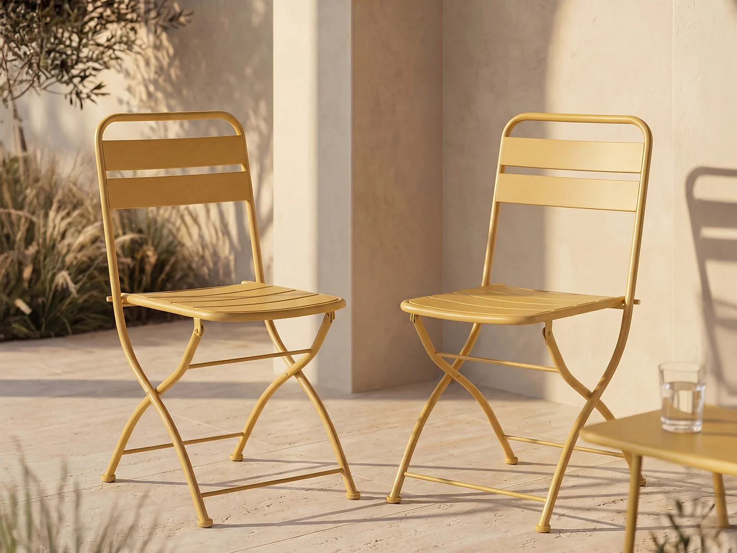 Lot de 2 chaises de jardin pliantes en métal - Jaune moutarde - MIRMANDE de MYLIA