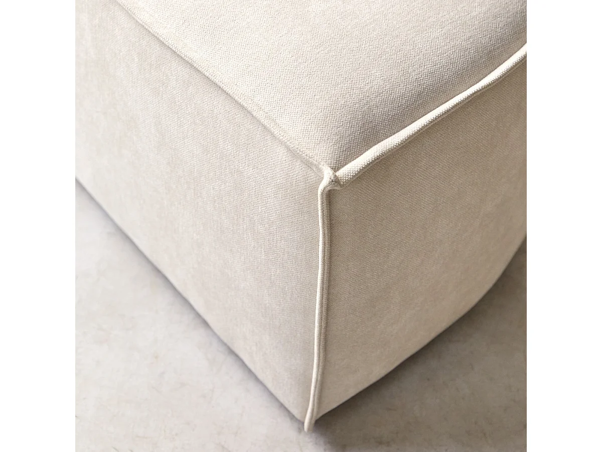 Fußhocker Dario mit beigefarbenem Stoffbezug, 1-Sitzer