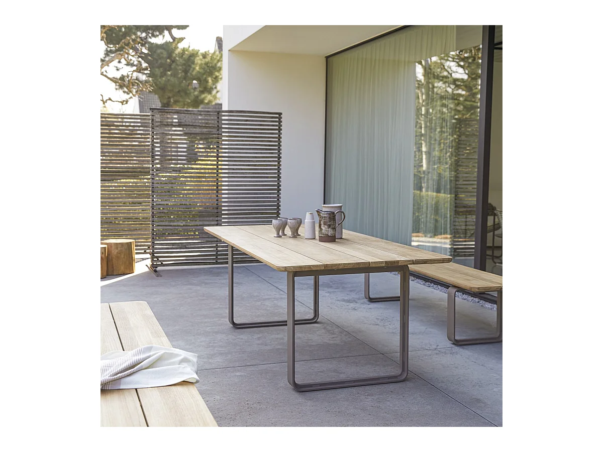 Gartentisch aus massivem Teakholz und Aluminium Harper 6/8 Pers.