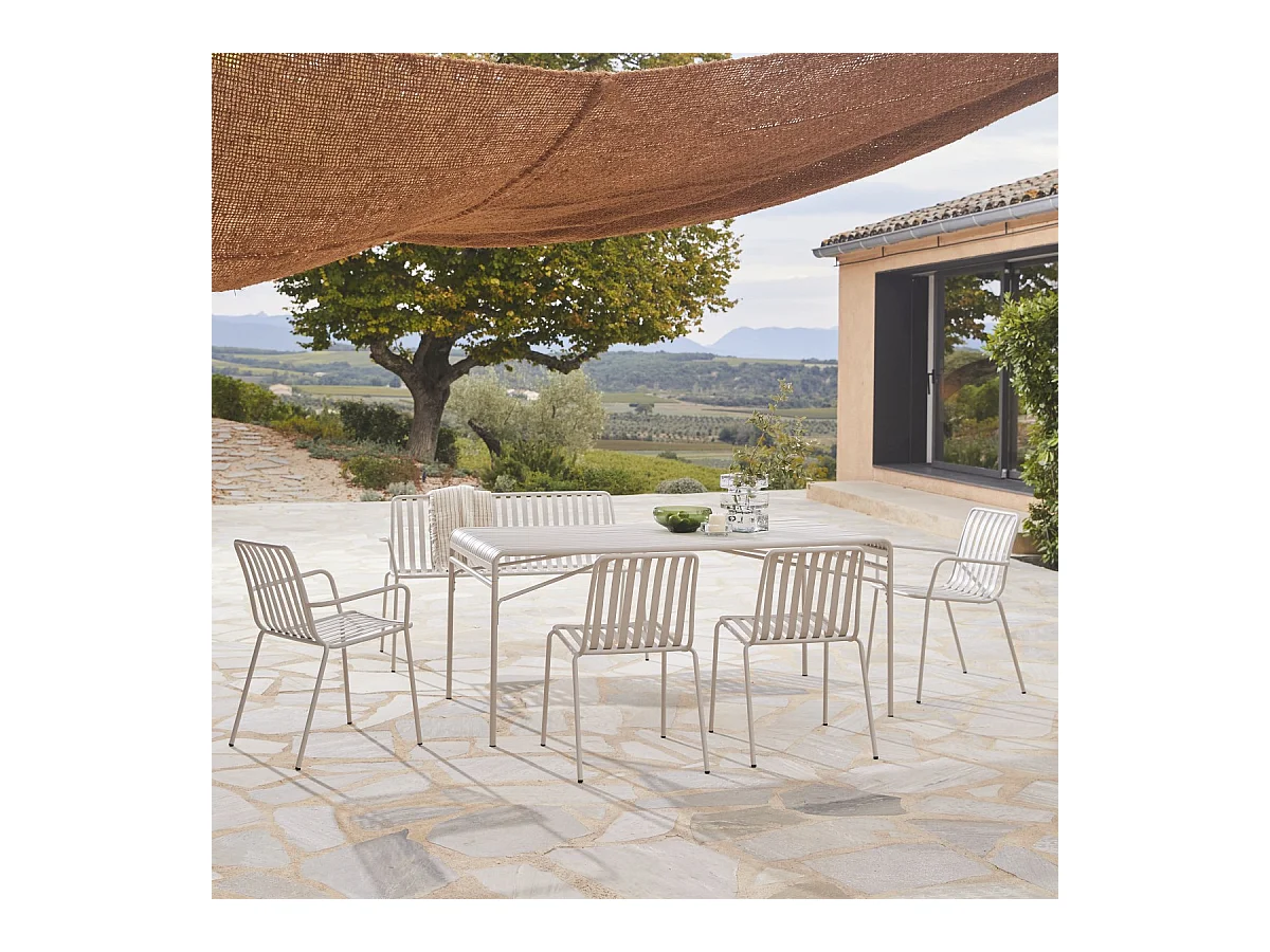 Sedia con braccioli da esterno in metallo verniciato Gaby cream