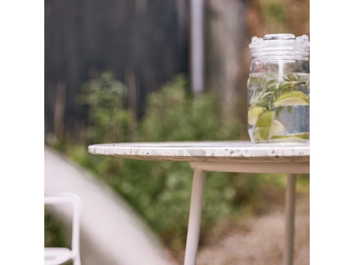 Table de jardin ronde en terrazzo premium et métal 90 Elio green