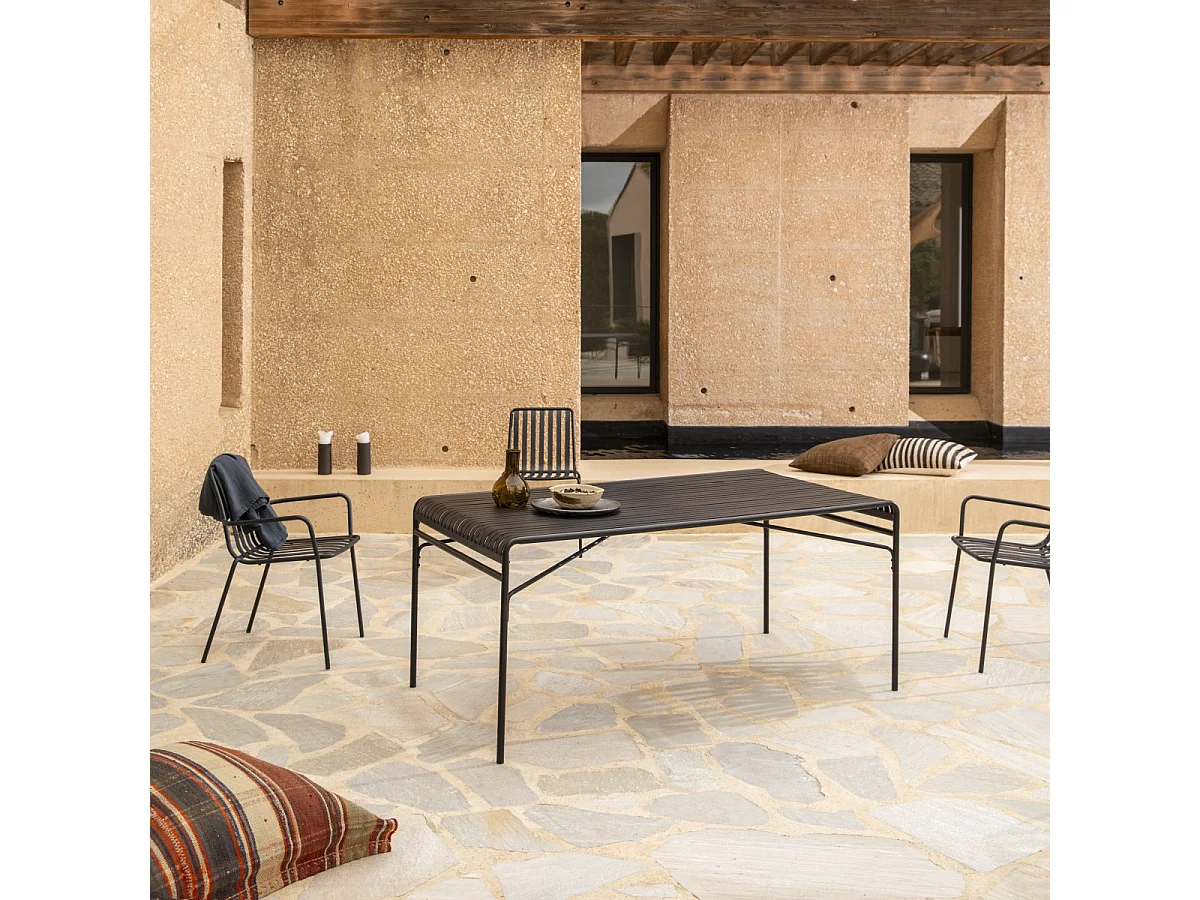 Rechteckiger Gartentisch Gaby Black aus Metall, 172