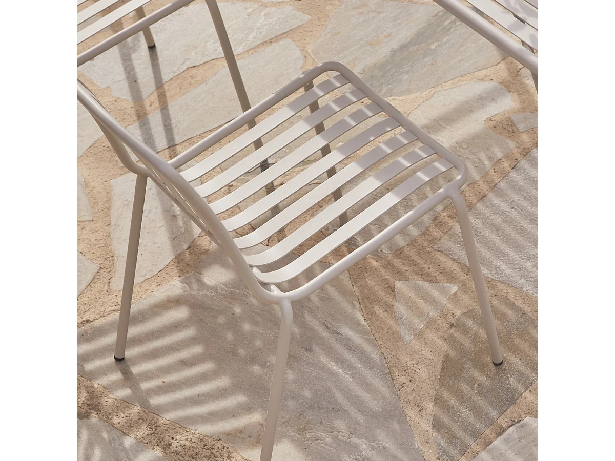 Chaise de jardin en métal peint Gaby cream