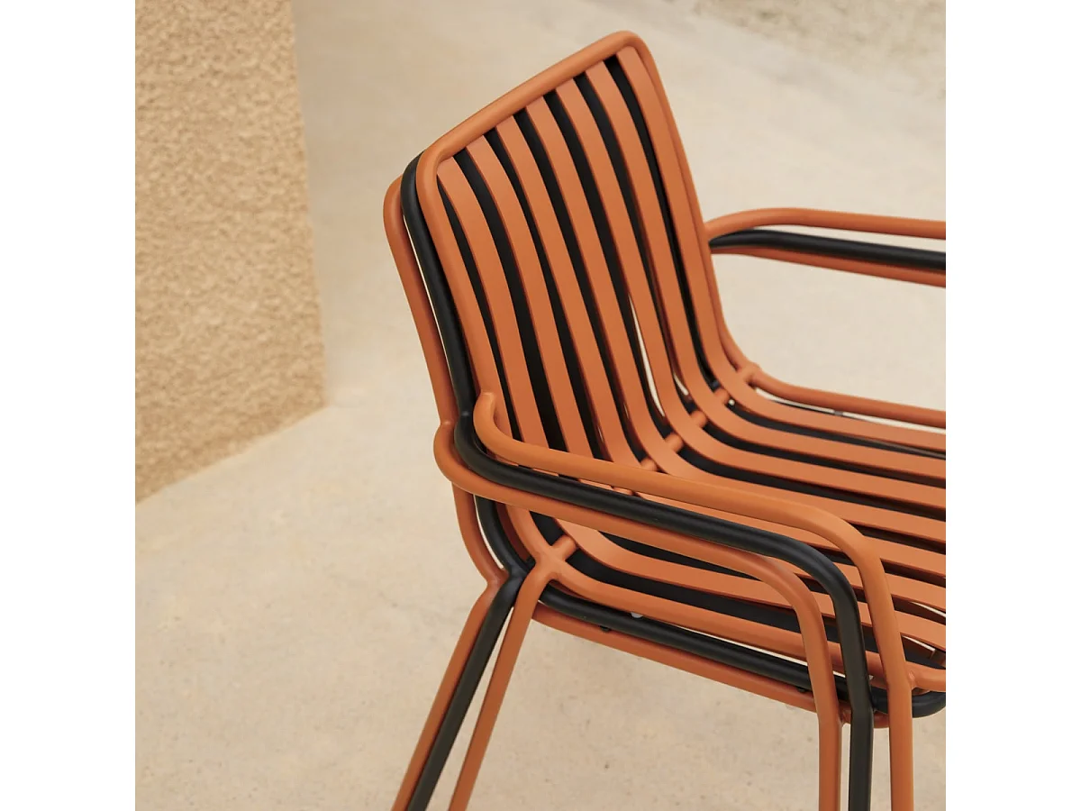 Gartensessel aus lackiertem Metall Gaby black