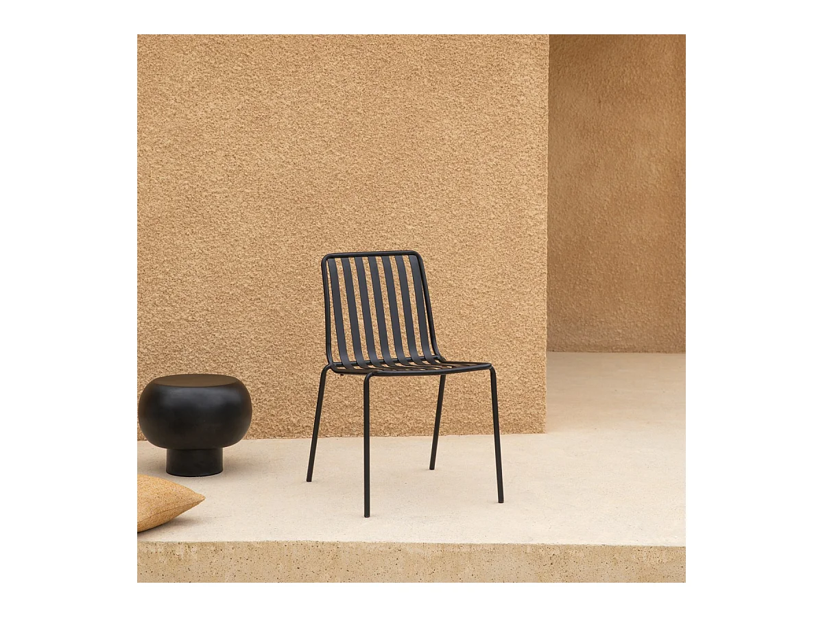 Chaise d'extérieur en métal peint Gaby black