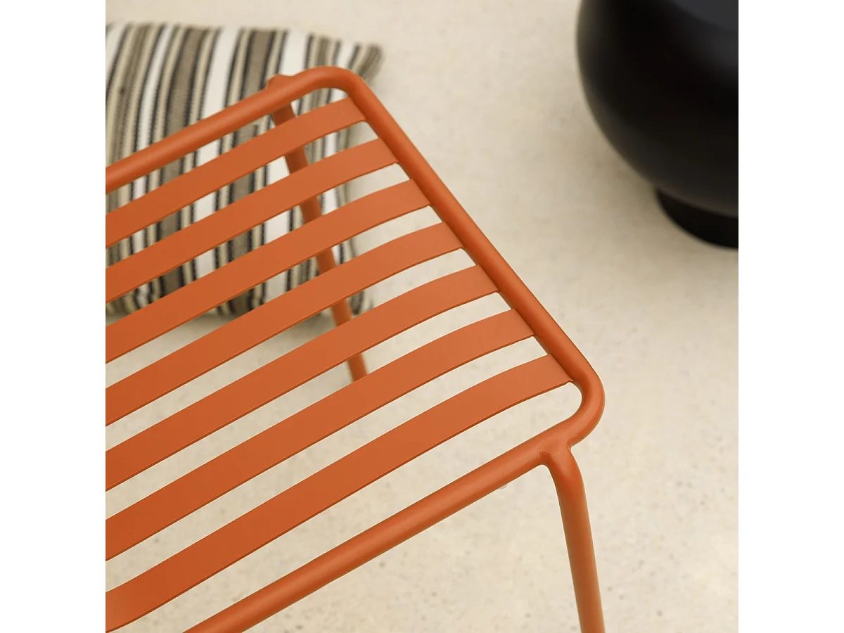 Outdoor Lehnstuhl aus lackiertem Metall Gaby Orange