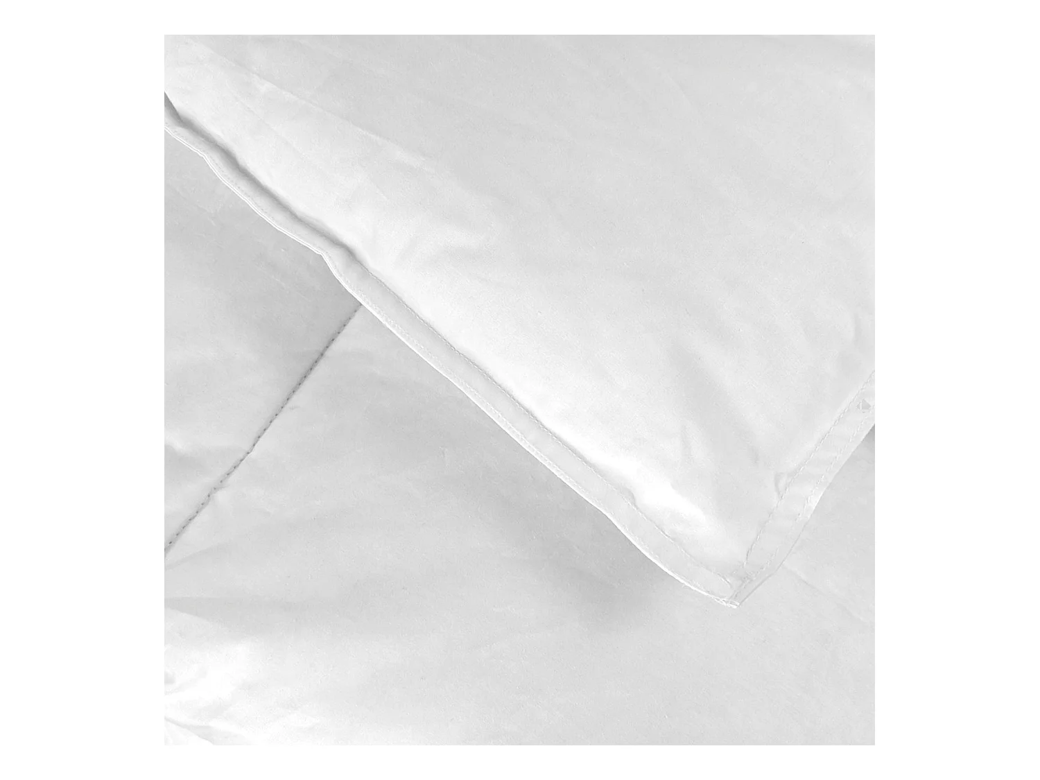 Couette 260x240 cm hiver FINLANDE garnissage naturel duvet de canard 300 g/m2