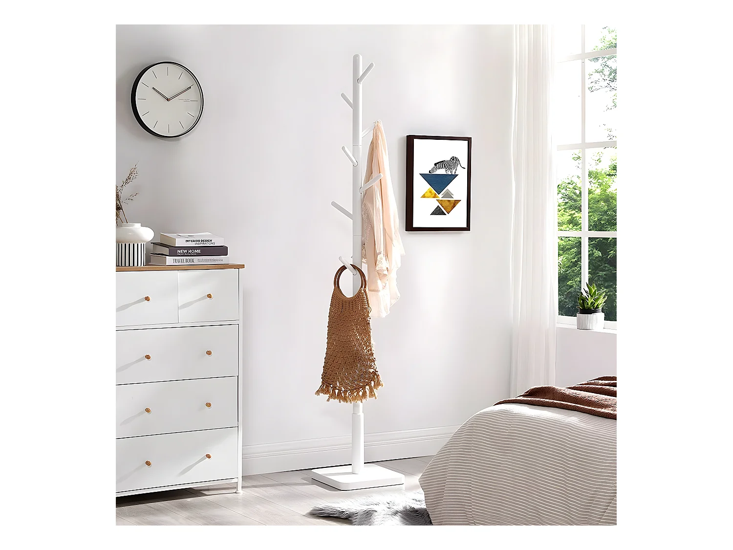 Kapstok op poten van wit hevea hout met 8 haken - H 175 cm