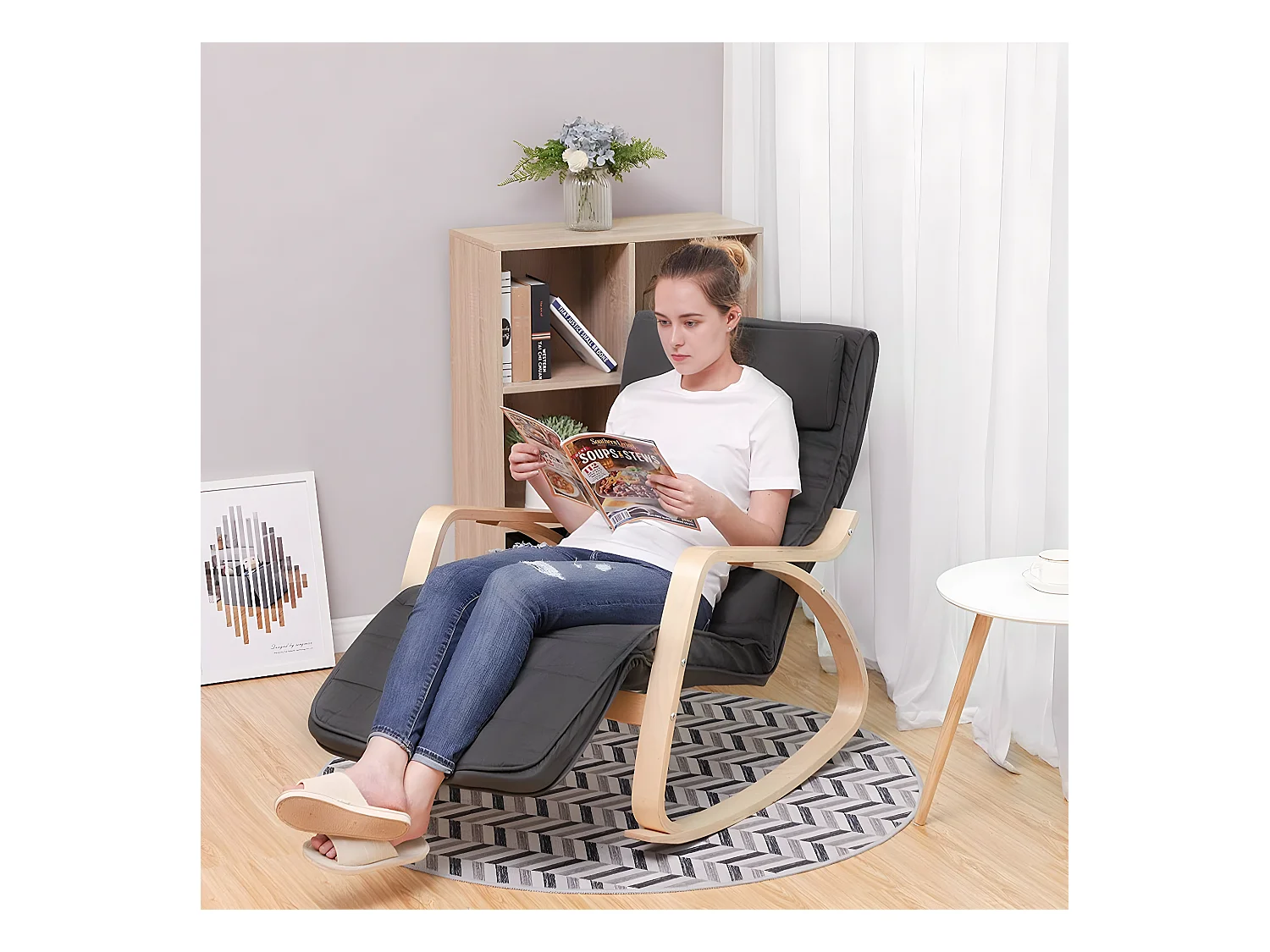 Fauteuil à bascule avec accoudoirs et repose-pieds 5 positions - L55 x H91 cm