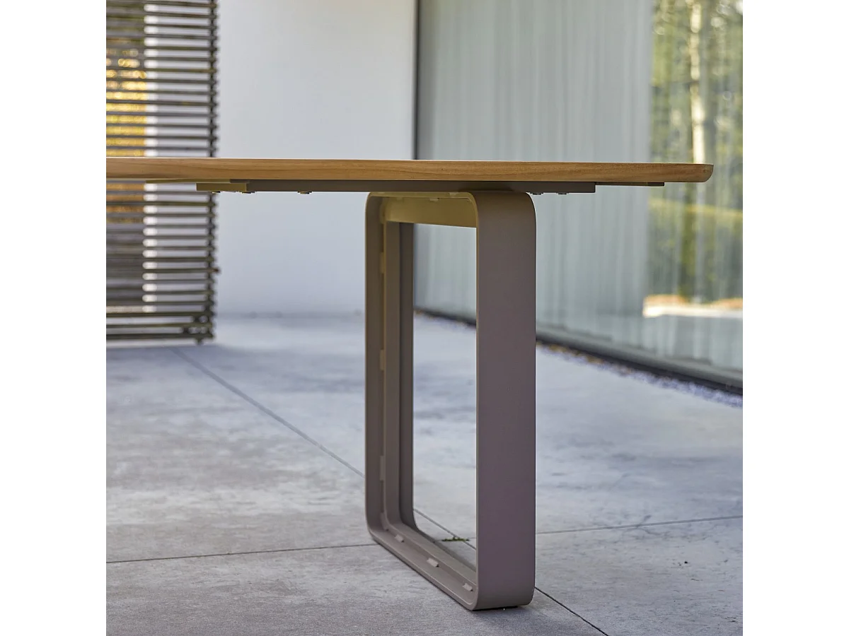 Set da giardino Harper in teak massello e alluminio da 6 posti