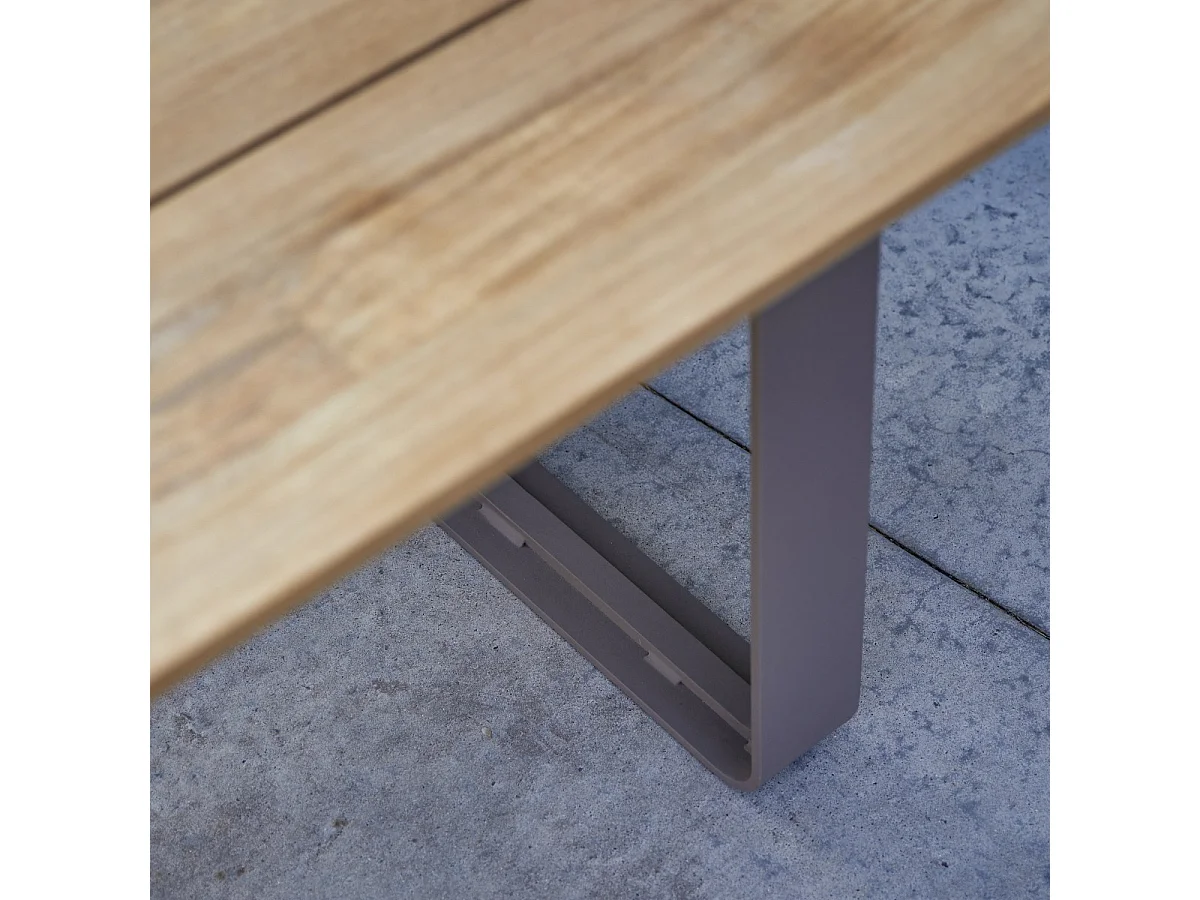 Set da giardino Harper in teak massello e alluminio da 6 posti