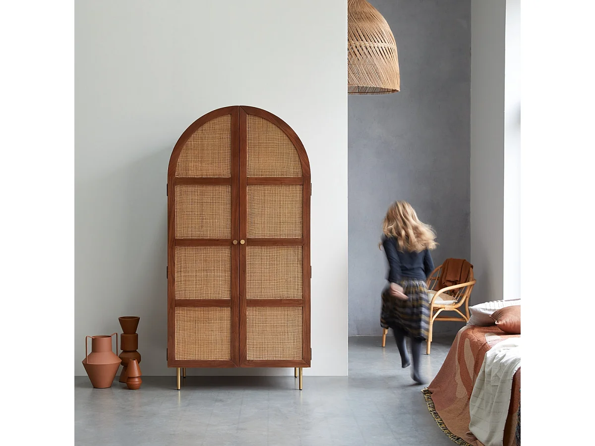 Schrank Lisbeth aus Ulmenholz und Rattangeflecht