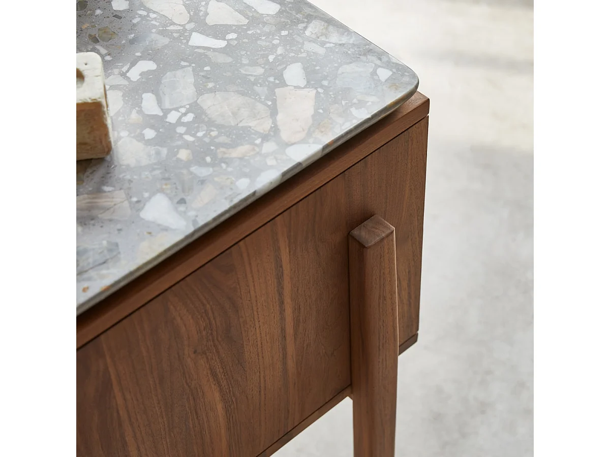 Mobile per il bagno Isaure in legno di noce massello e battuto di terrazzo