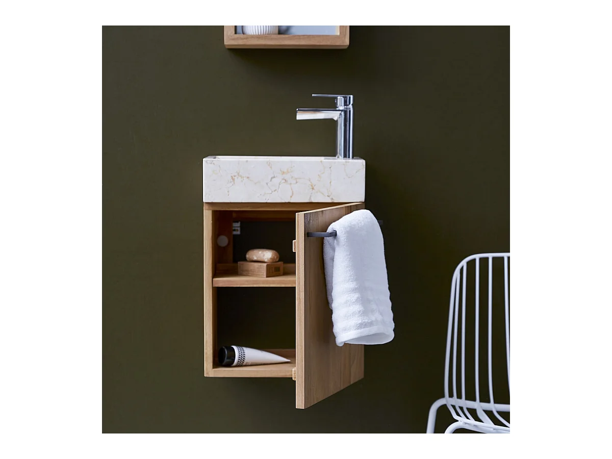 Badunterschrank hängend aus Teakholz mit cremefarbenem Marmorwaschbecken Stelle