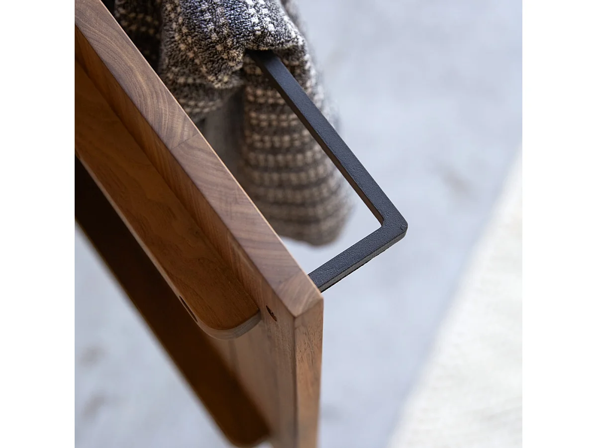 Hängendes Handwaschbecken Stelle aus Nussbaum und cremefarbenem Marmor