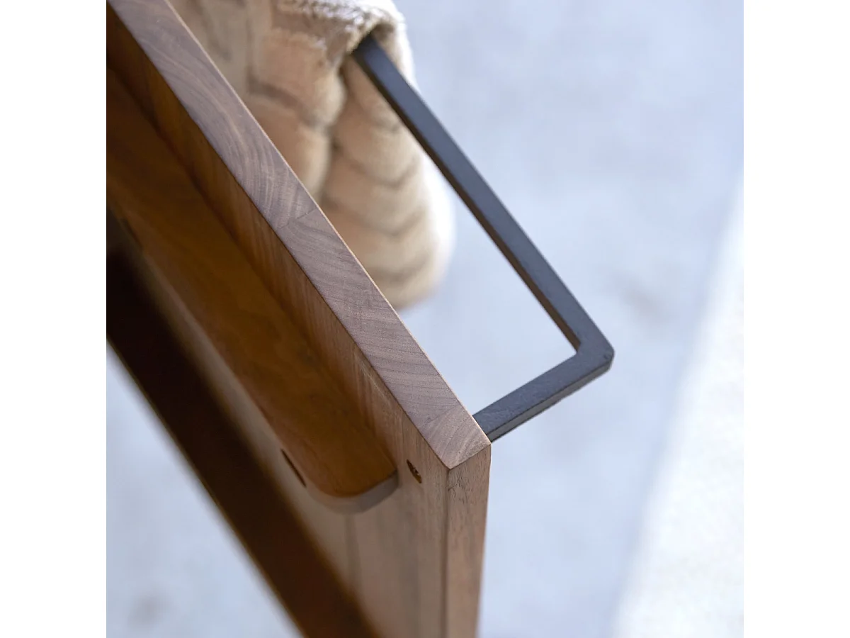 Hängendes Handwaschbecken Stelle aus Nussbaum und grauem Marmor