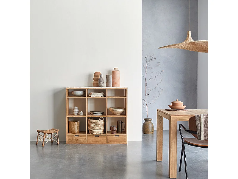 Bibliothèque basse Miho en bois de chêne massif et terrazzo premium Pink