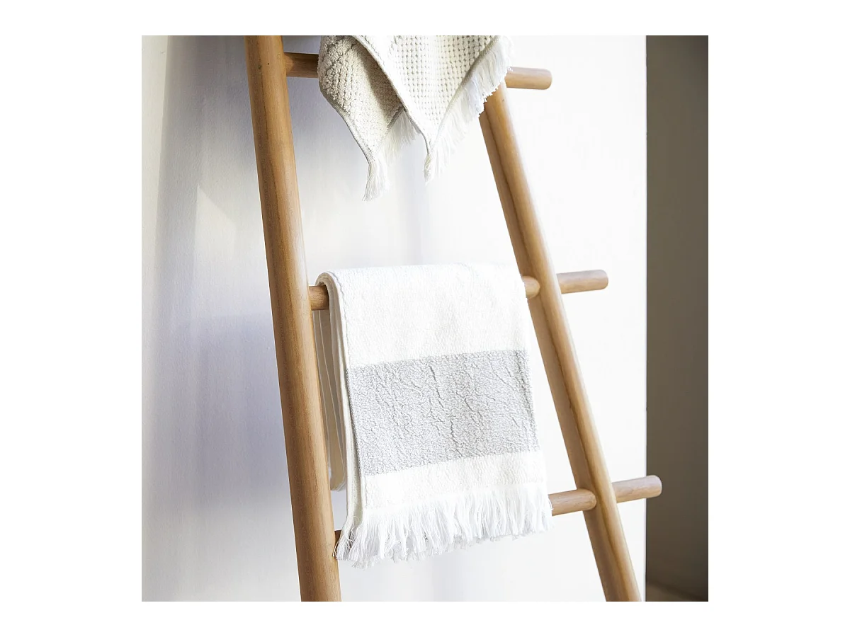 Handtuchleiter Carla aus massivem Teakholz 170