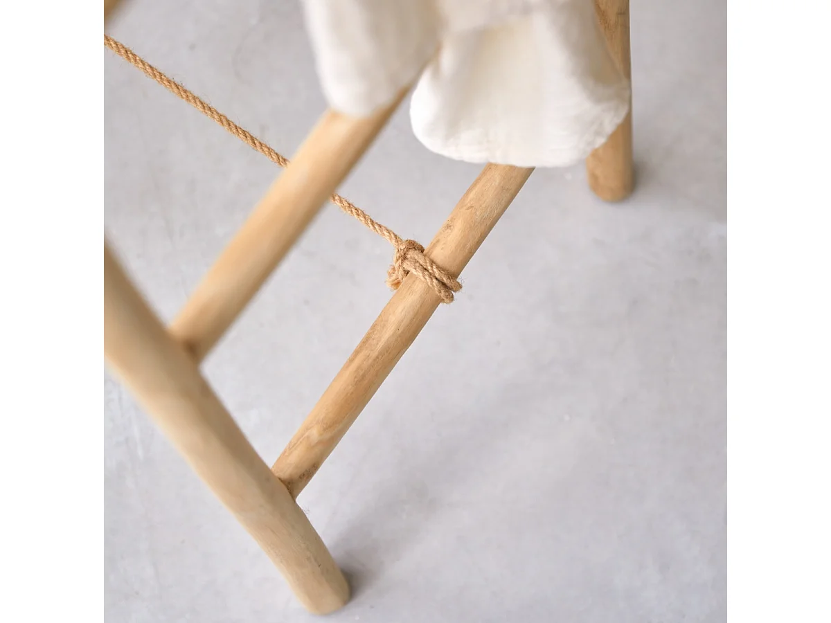 Leiter-Handtuchhalter aus Teakholz 100 Kilim