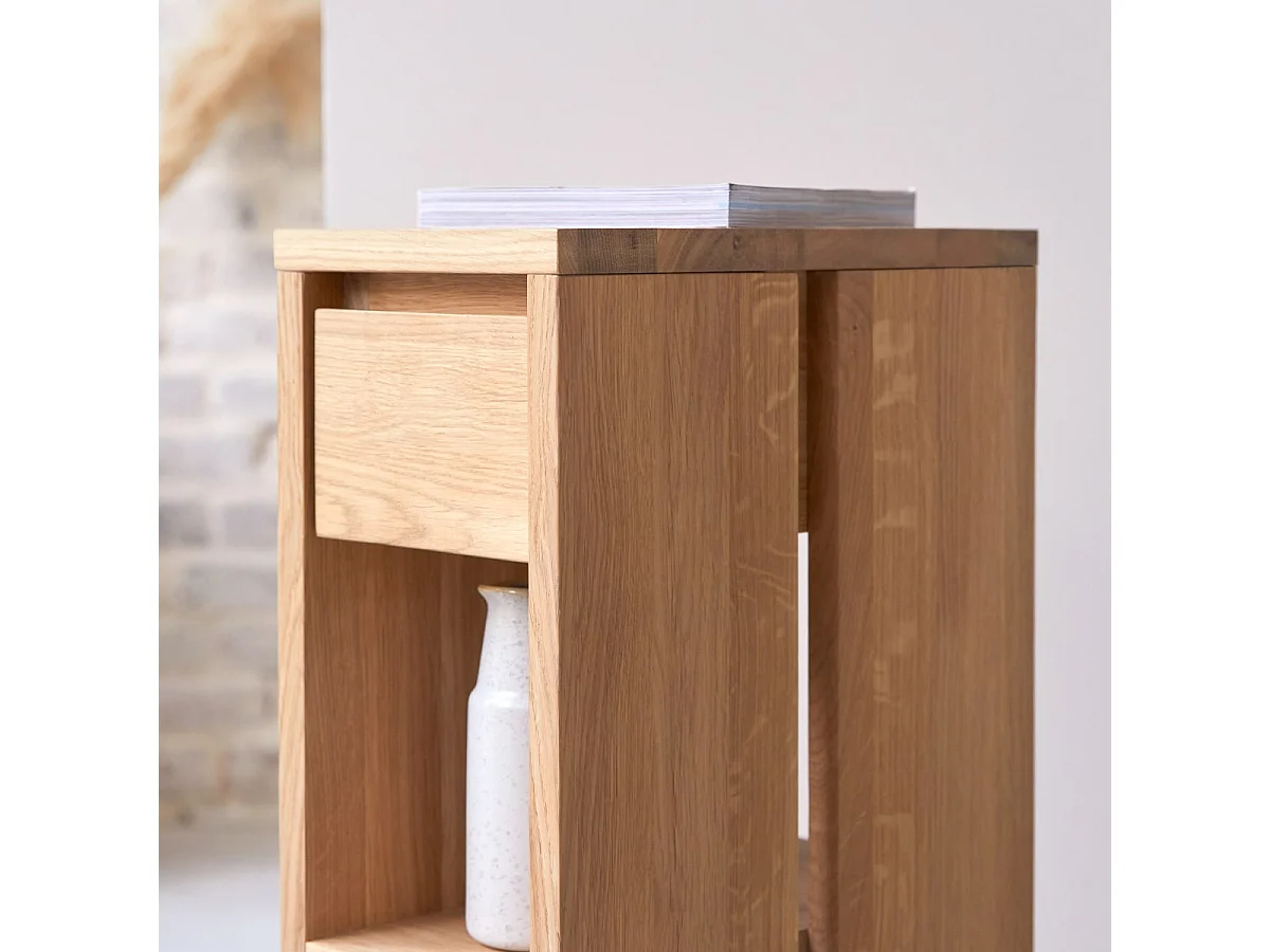 Comodino in legno di quercia massello Eden